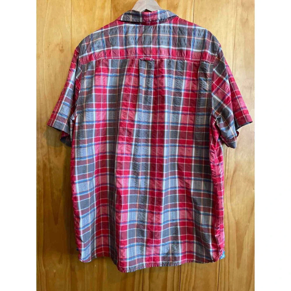 Size XXL The North Face Men's Short Sleeve Shirt